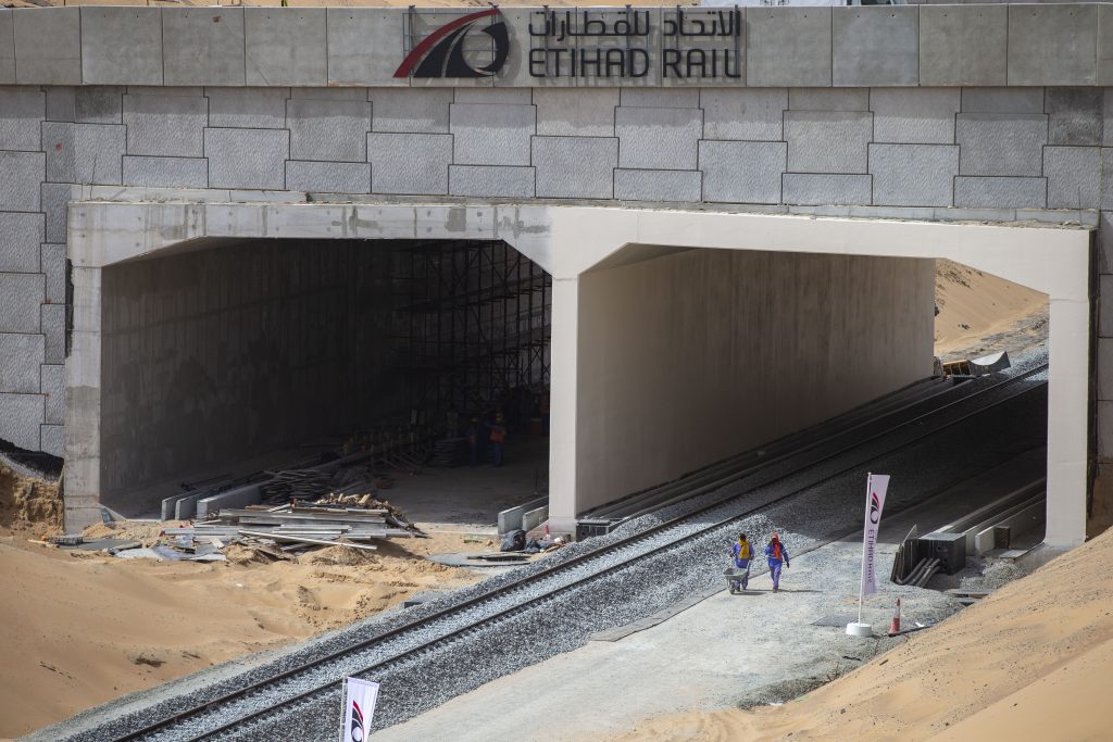 Etihad Rail bridge under construction 