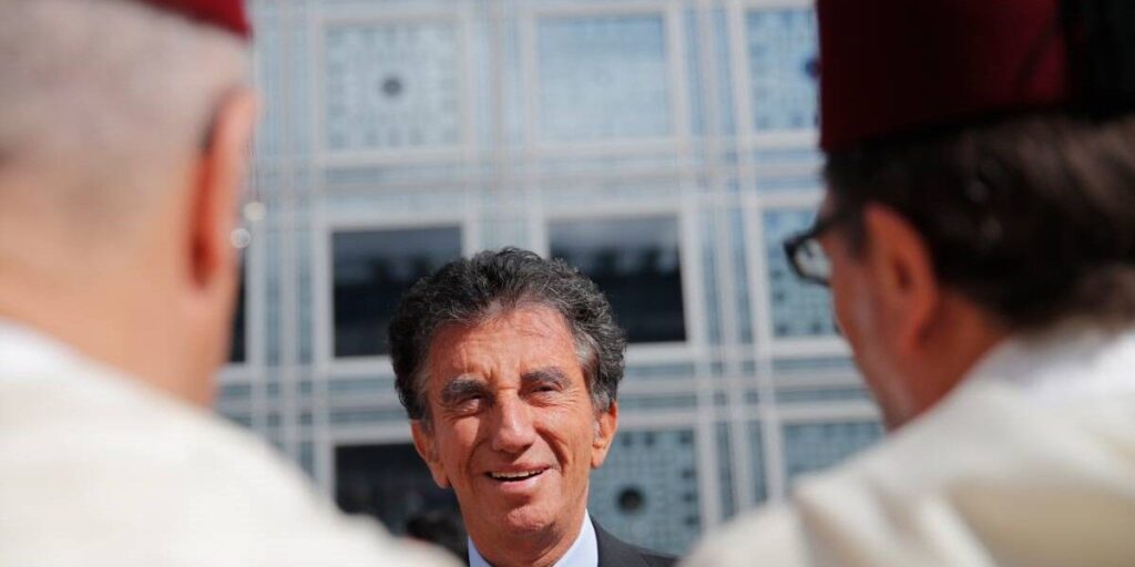 Jack Lang aims to remain at the head of the Arab World Institute